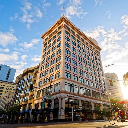 Gaslamp Plaza Suites Сан-Диего Экстерьер фото