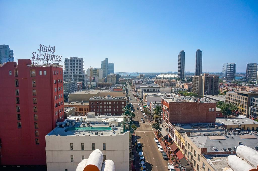 Gaslamp Plaza Suites Сан-Диего Экстерьер фото