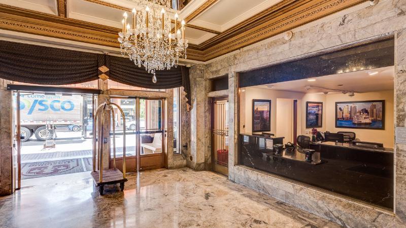 Gaslamp Plaza Suites Сан-Диего Экстерьер фото